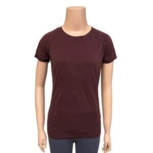 Athleta Momentum Seamless Tee Sz S Garnet Red Fitted Short Slv T-Shirt Worn Once